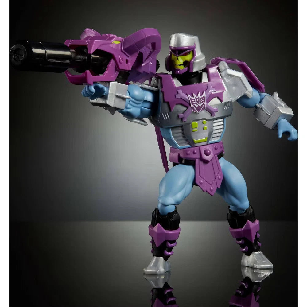 Masters of Universe Origins & Transformers Megatron Armor Skeletor Action